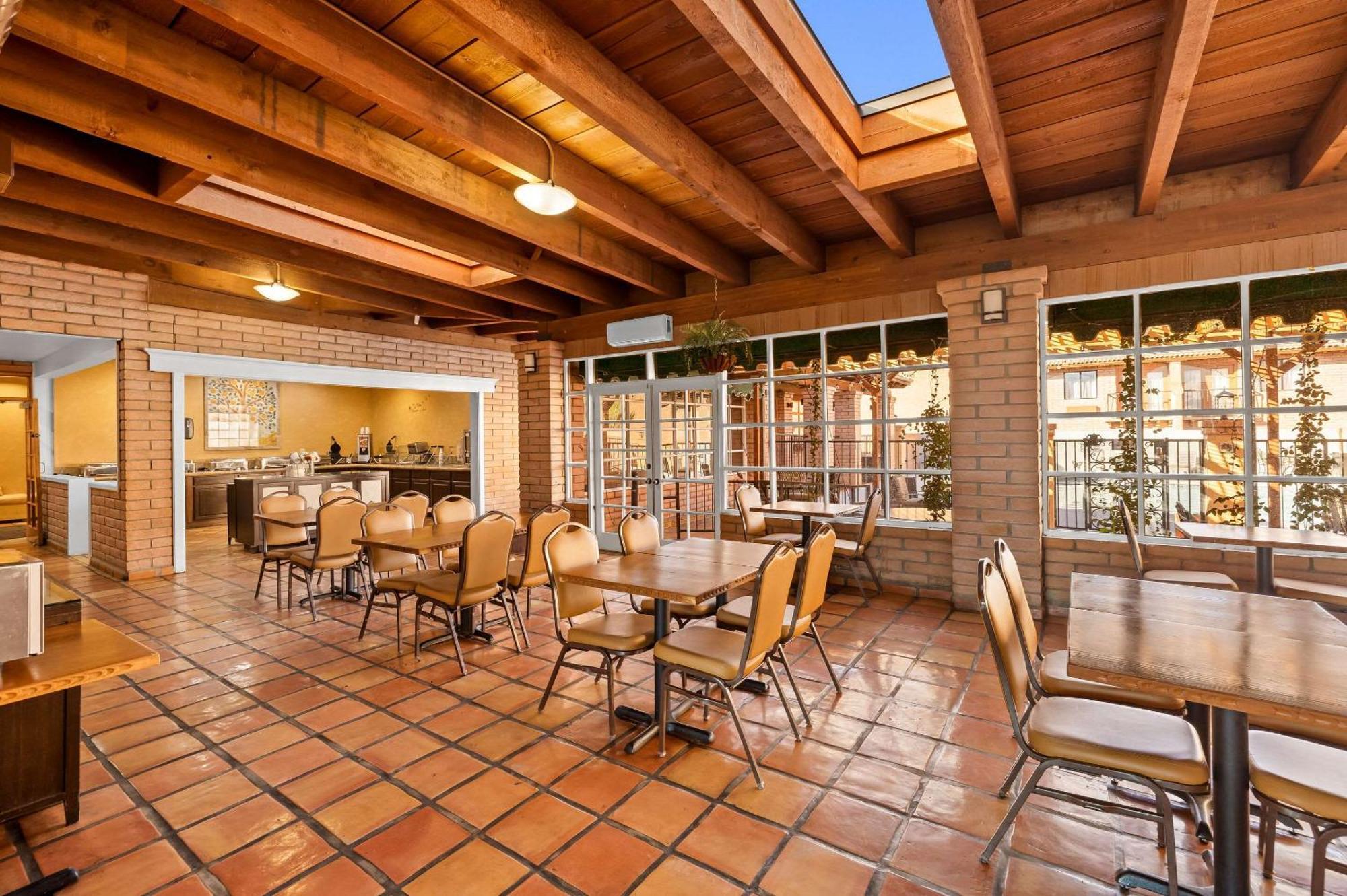 Clarion Inn Sierra Vista Exteriör bild