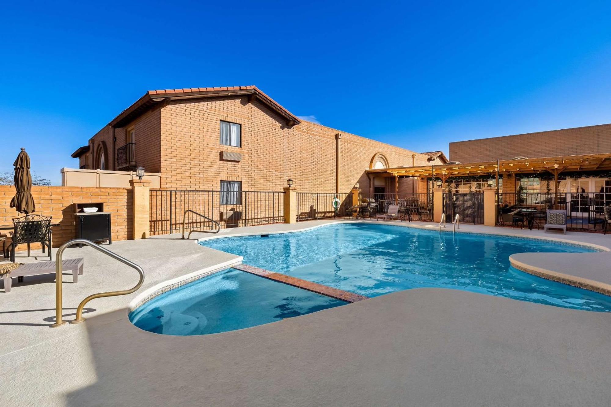 Clarion Inn Sierra Vista Exteriör bild